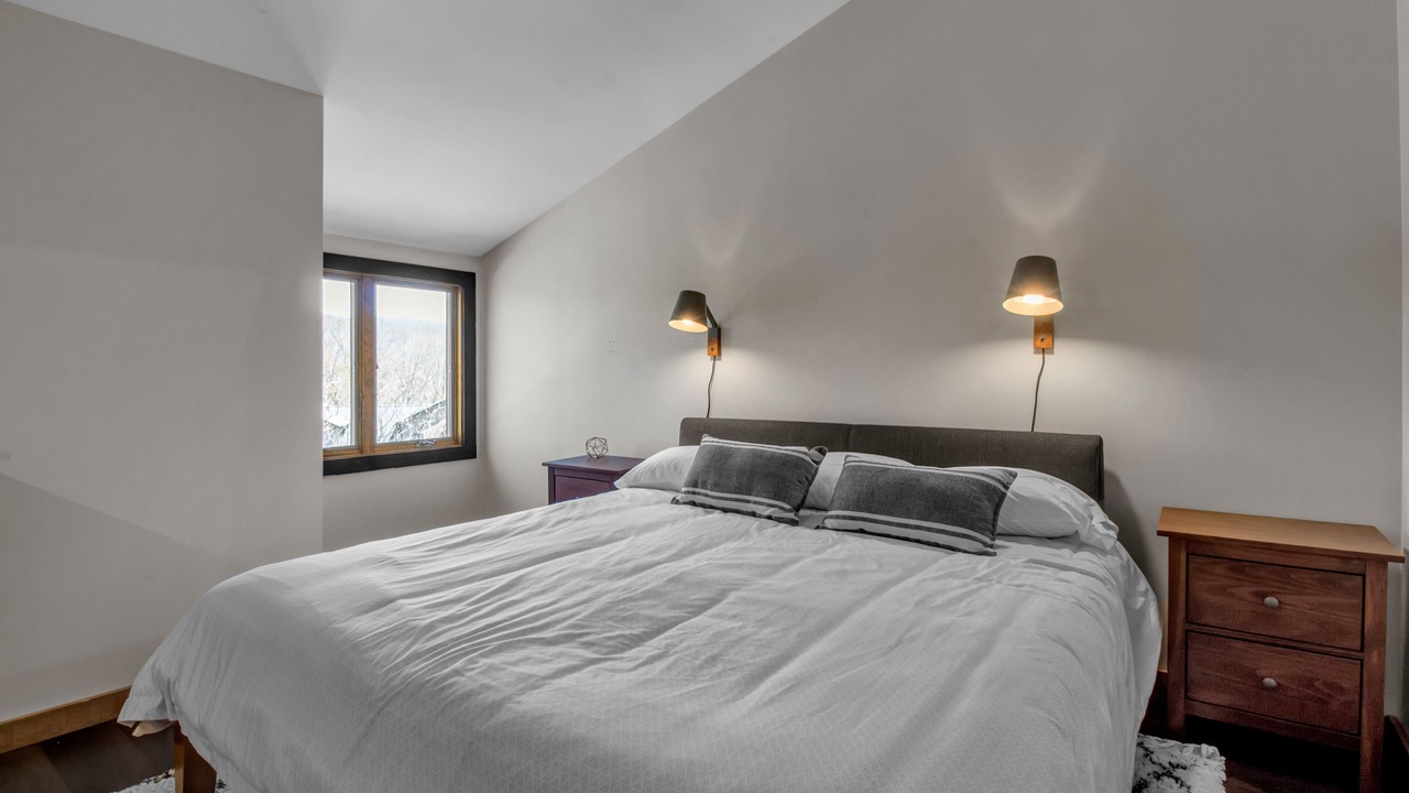 Photo of Bedroom in Ellicottville