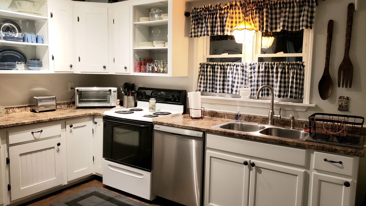 Photo of Kitchen in Findley Lake