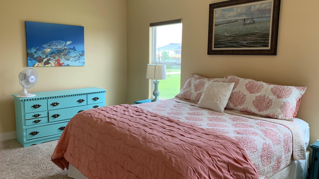 Photo of Bedroom in Galveston
