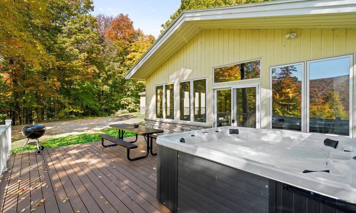 Photo of Patio Balcony in Stratton Mountain