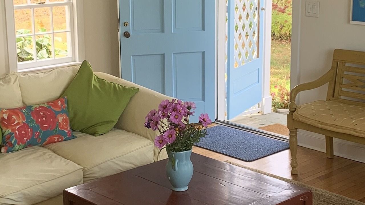 Photo of Livingroom in Wilton
