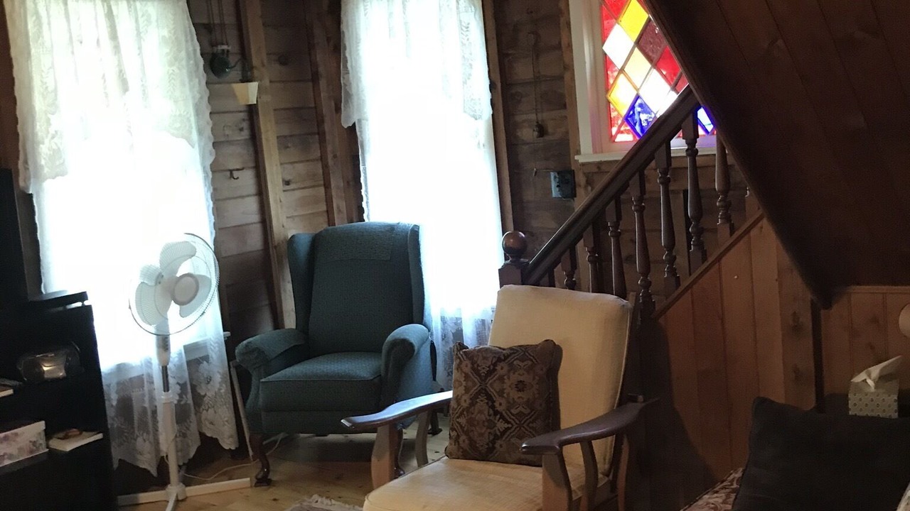 Photo of Livingroom in Northville