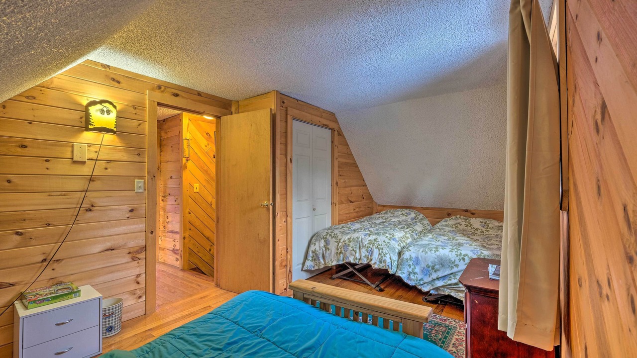 Photo of Bedroom in Johnsburg
