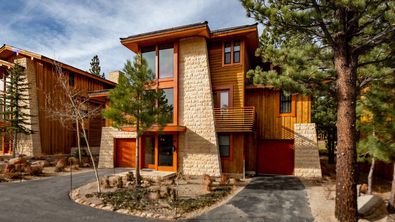 Photo of Outdoor in Mammoth Lakes