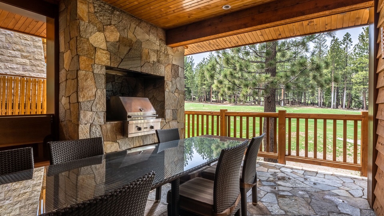 Photo of Outdoor in Mammoth Lakes