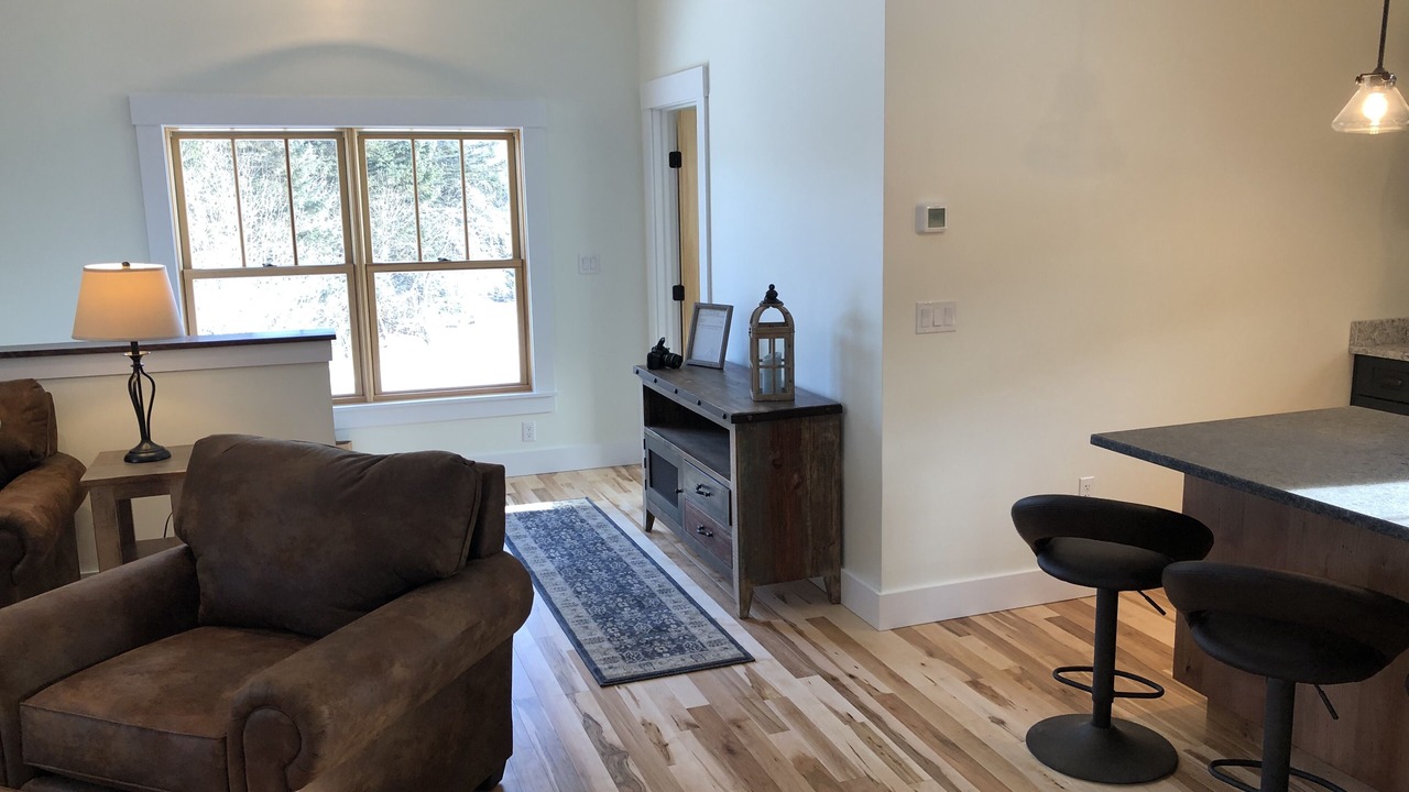 Photo of Livingroom in East Burke