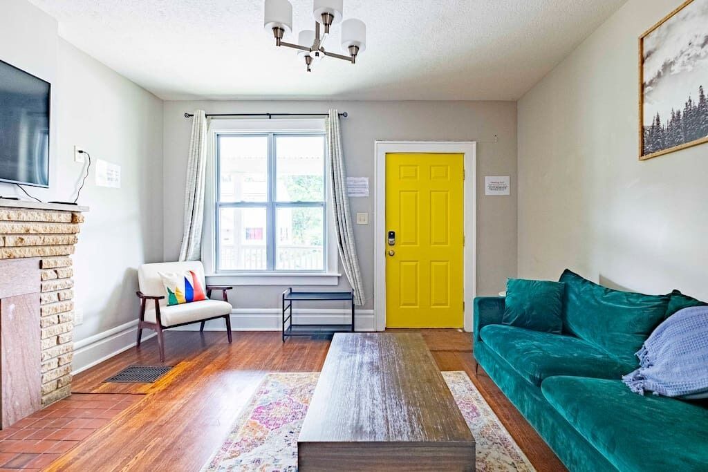 Photo of Livingroom in Old North Columbus