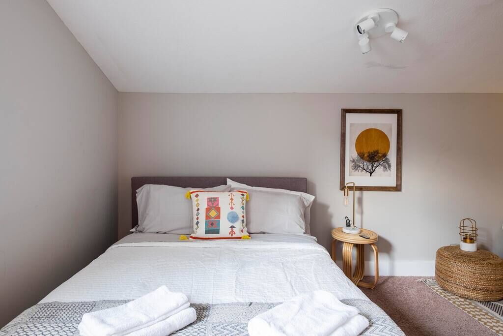 Photo of Bedroom in Old North Columbus