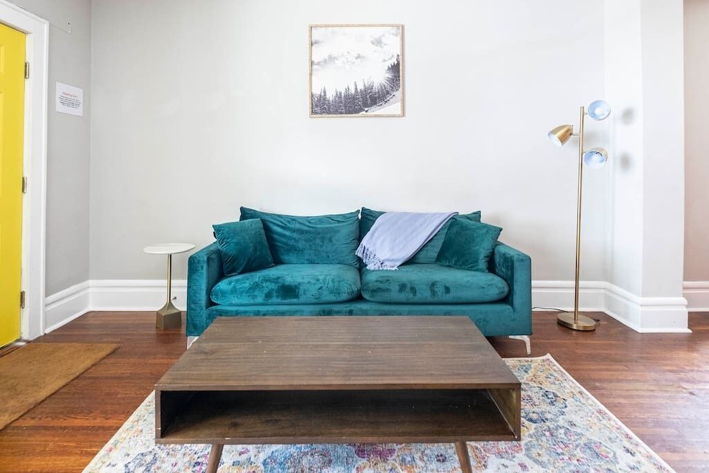 Photo of Livingroom in Old North Columbus