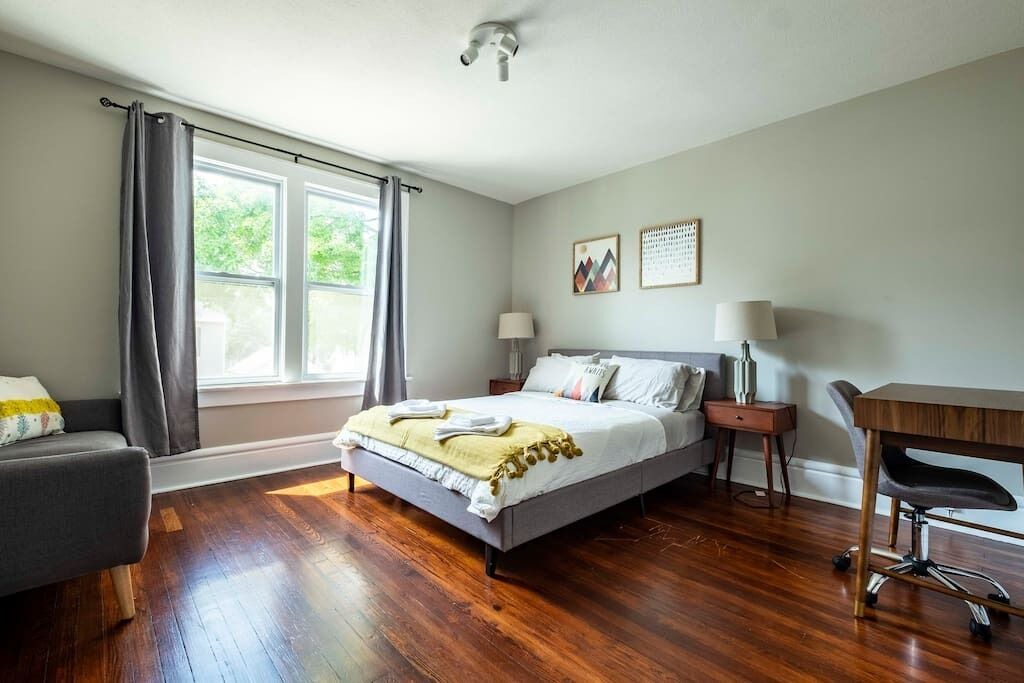 Photo of Bedroom in Old North Columbus