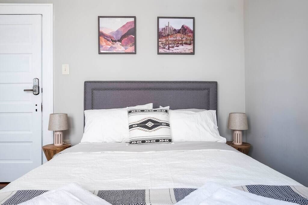 Photo of Bedroom in Old North Columbus