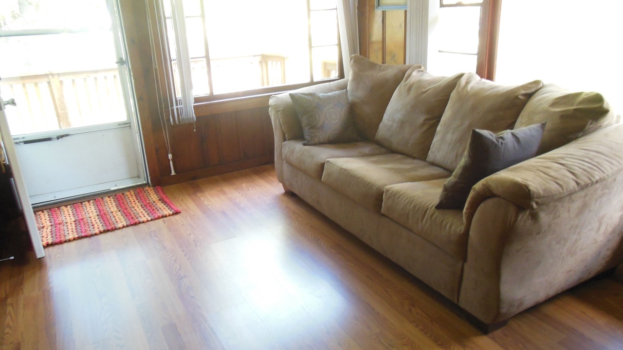 Photo of Livingroom in Lake Erie Beach
