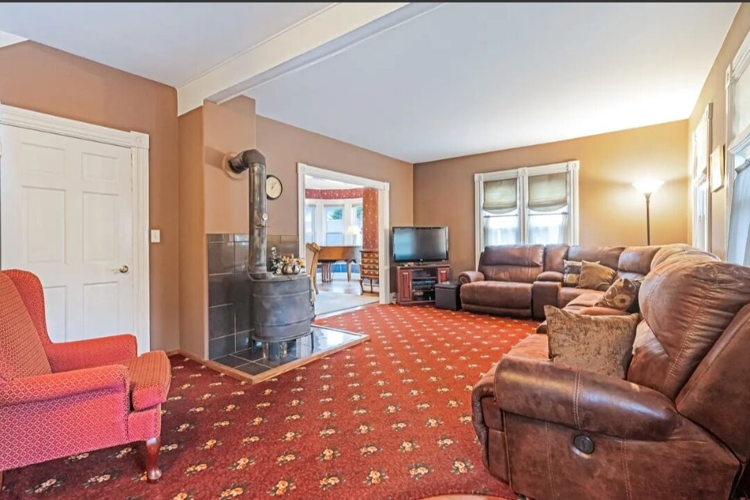 Photo of Livingroom in Proctorsville