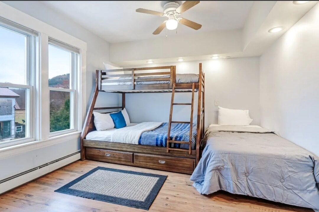 Photo of Bedroom in Proctorsville