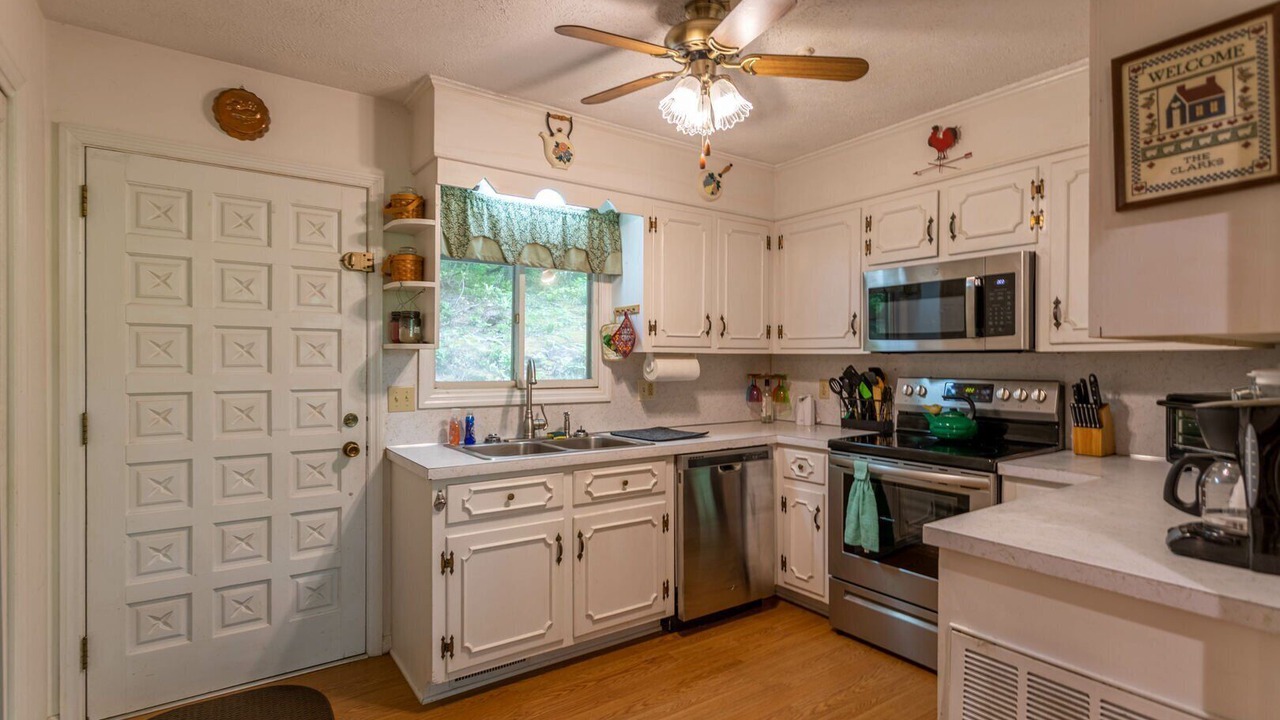 Photo of Kitchen in Todd