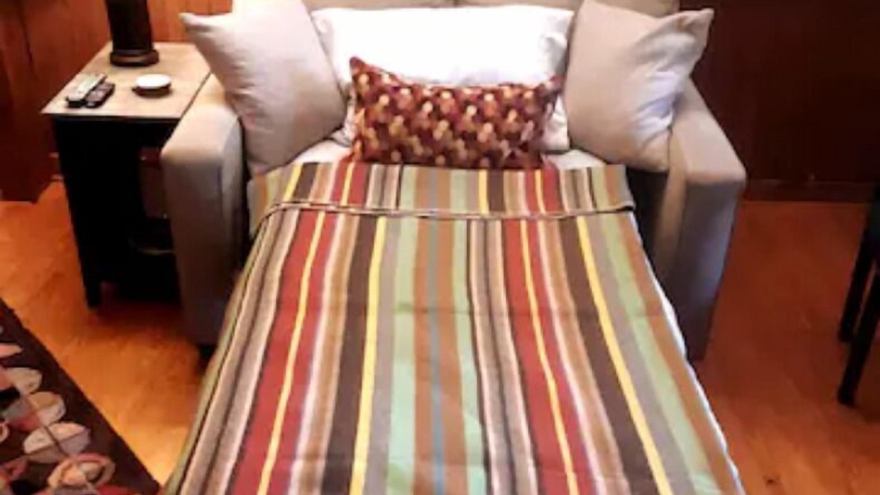 Photo of Bedroom in Elizabethtown