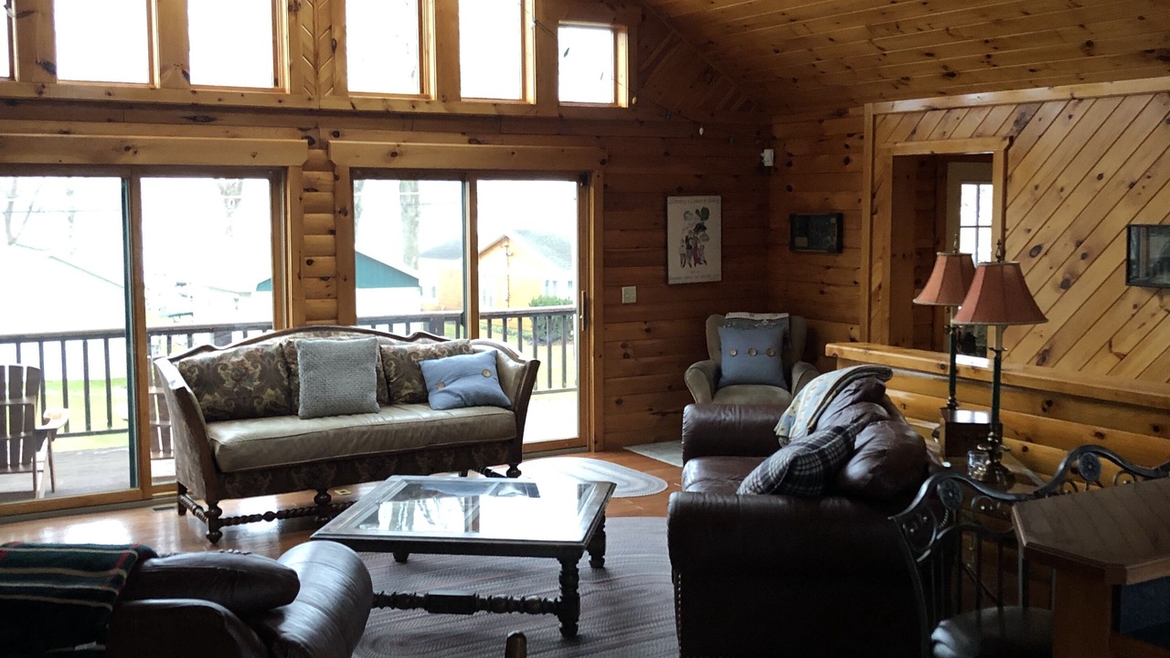 Photo of Livingroom in Mayville