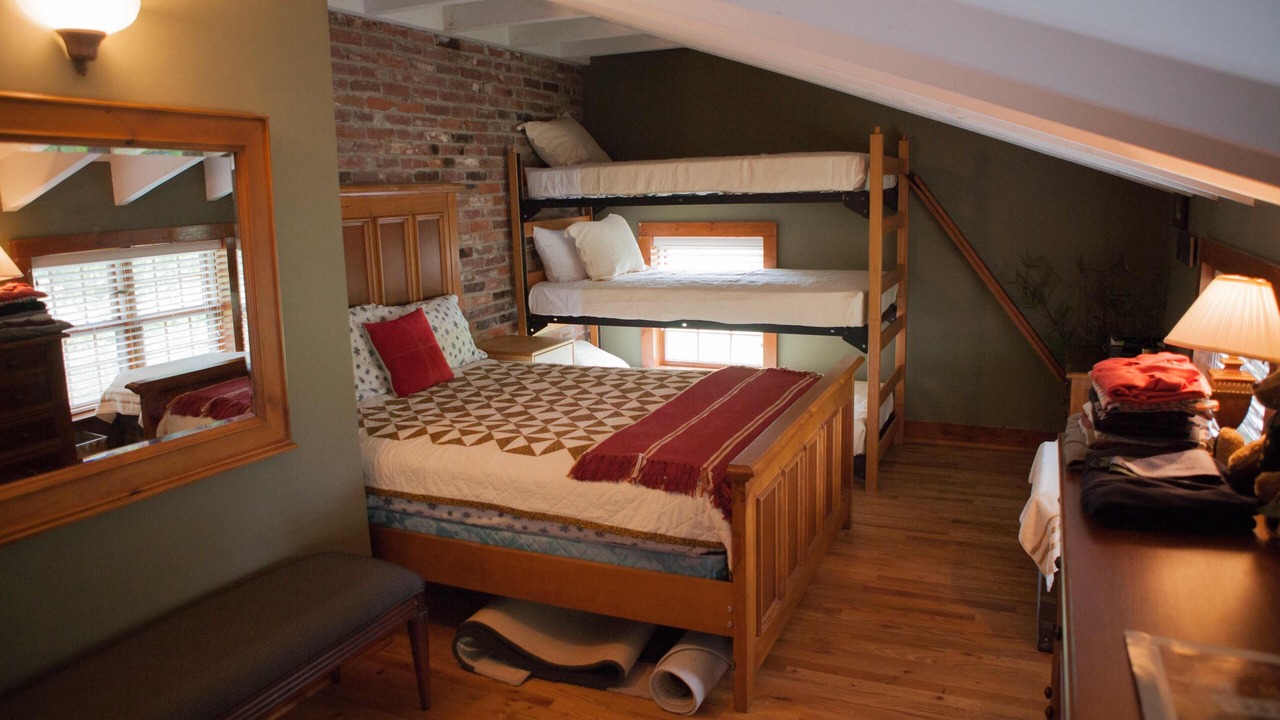 Photo of Bedroom in Warrenton