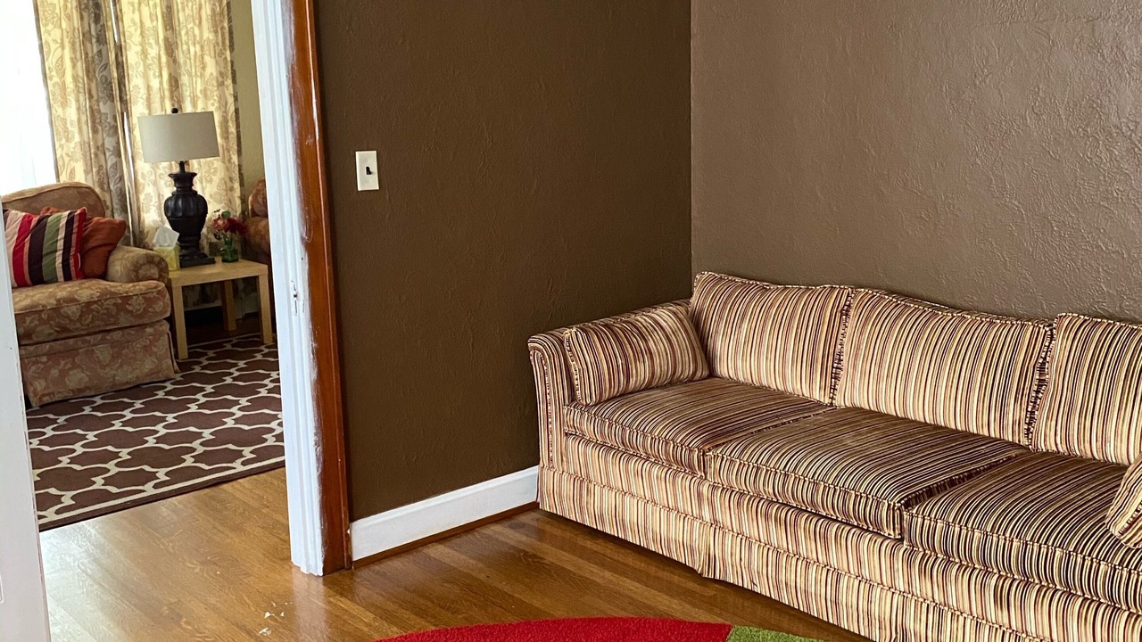 Photo of Livingroom in Blue Jay