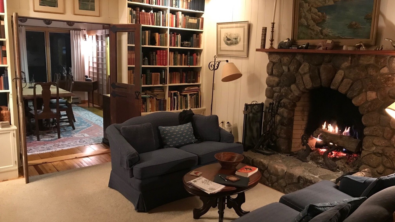Photo of Livingroom in New London
