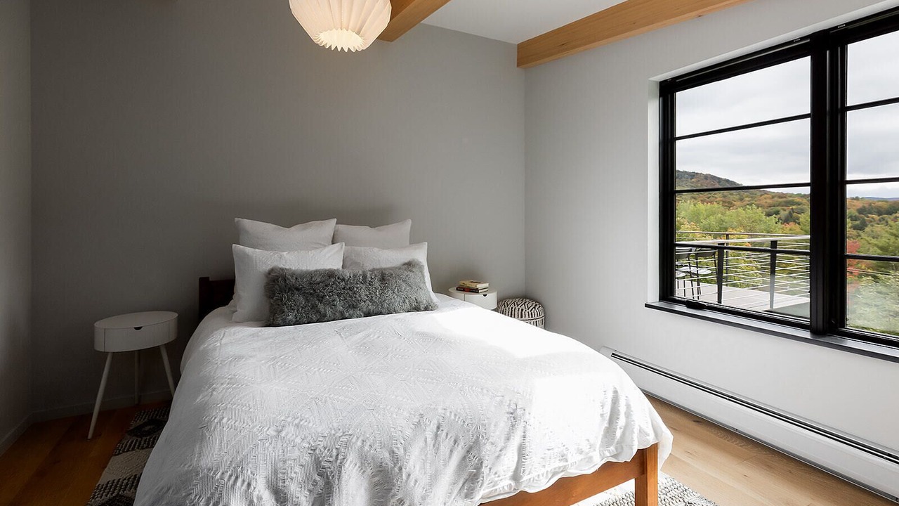 Photo of Bedroom in Warren