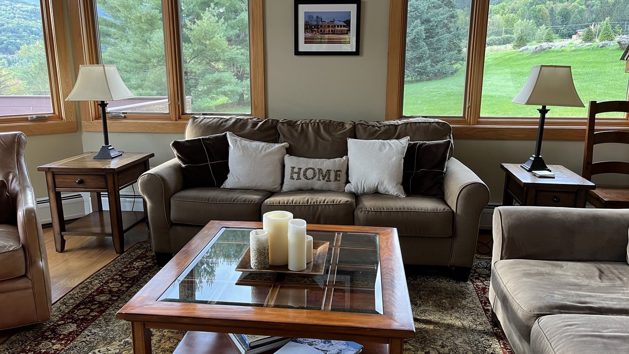 Photo of Livingroom in Stowe Hollow