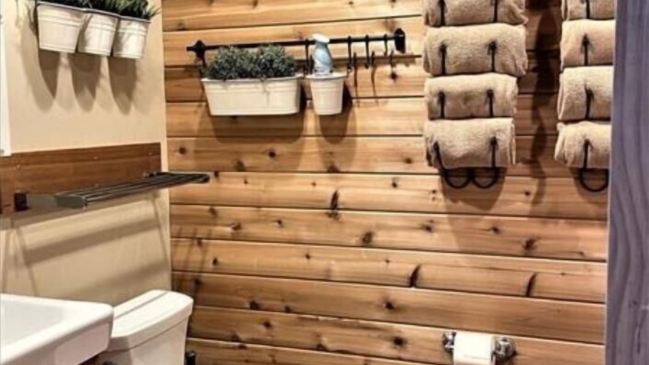 Photo of Bathroom in Dryfork