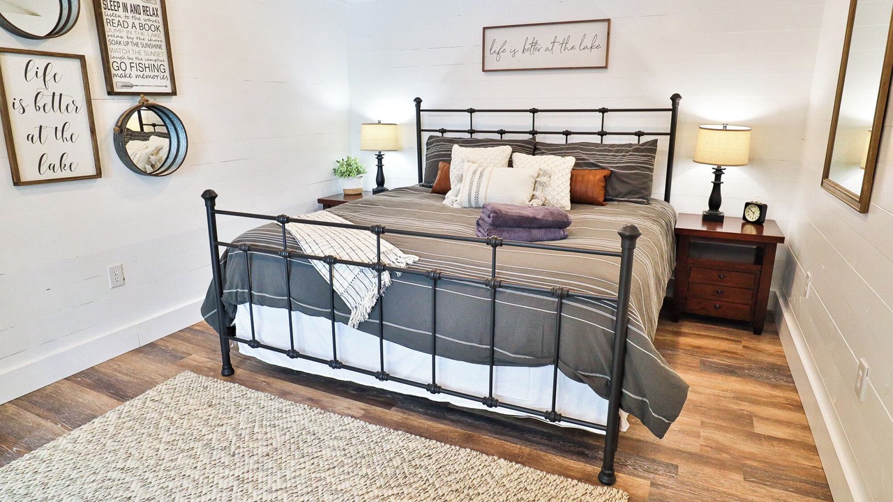 Photo of Bedroom in Fort Ann