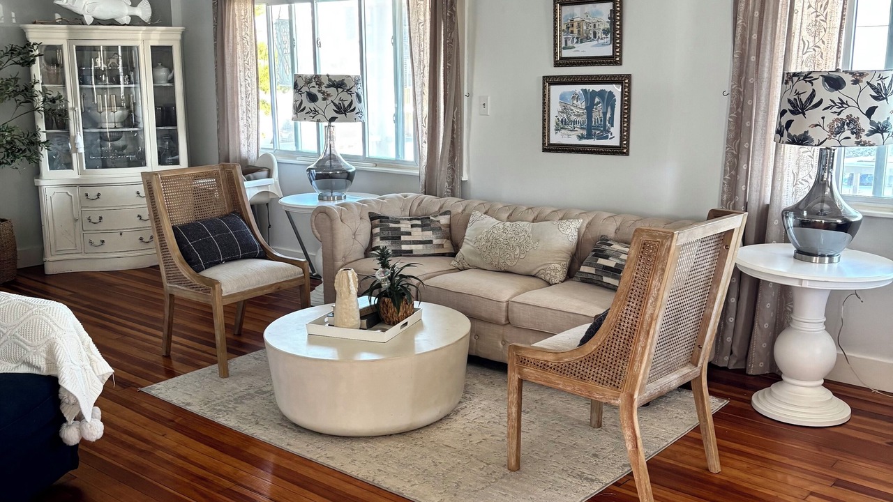 Photo of Livingroom in Scituate