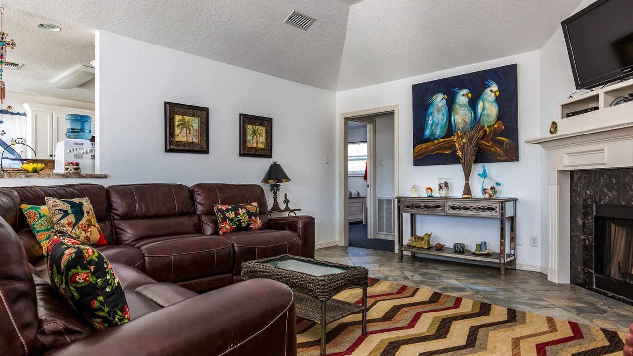 Photo of Livingroom in Pirates Beach