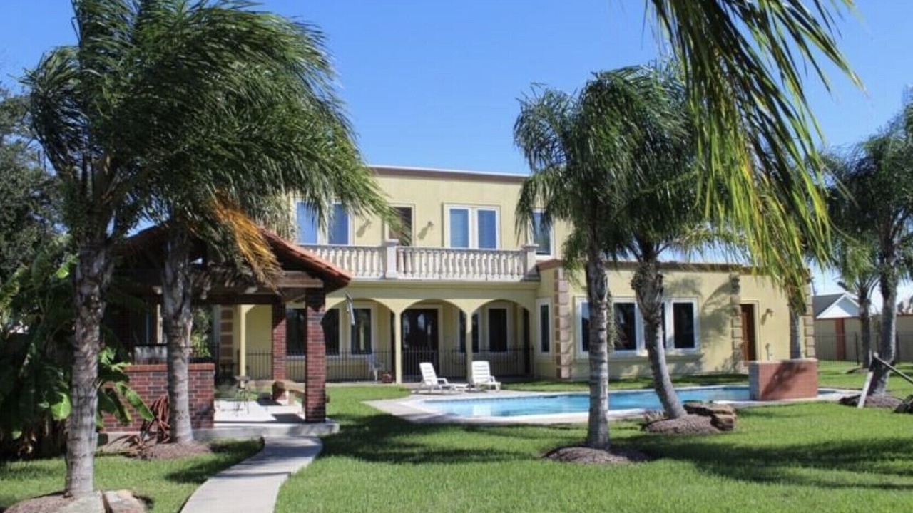 Photo of Outdoor in Dickinson