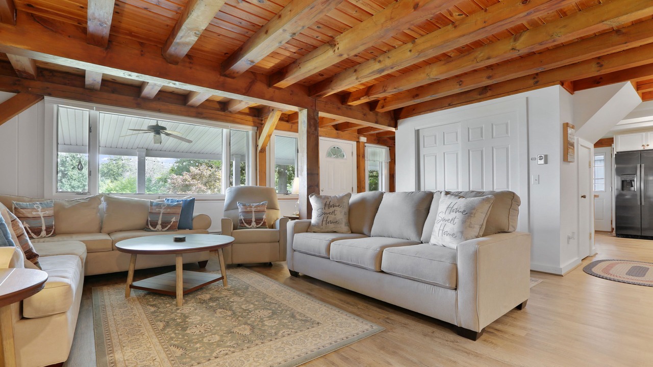 Photo of Livingroom in Canandaigua