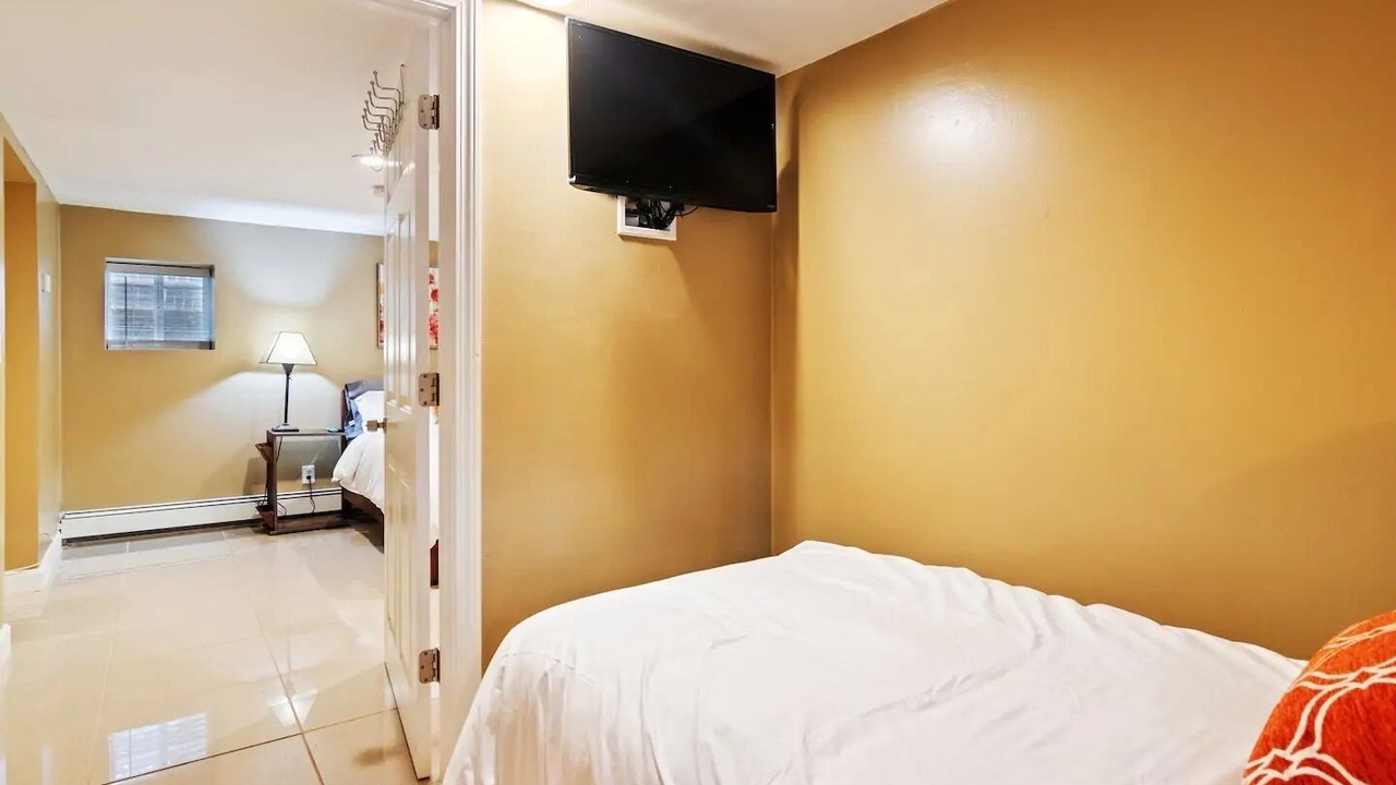 Photo of Bedroom in Newton Center