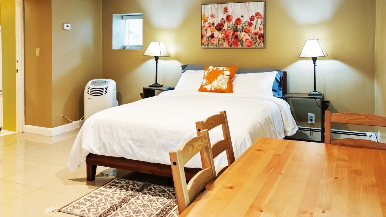 Photo of Bedroom in Newton Center