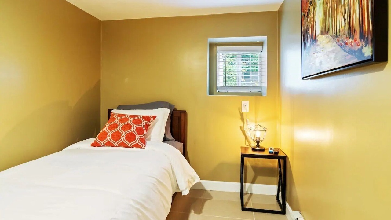Photo of Bedroom in Newton Center