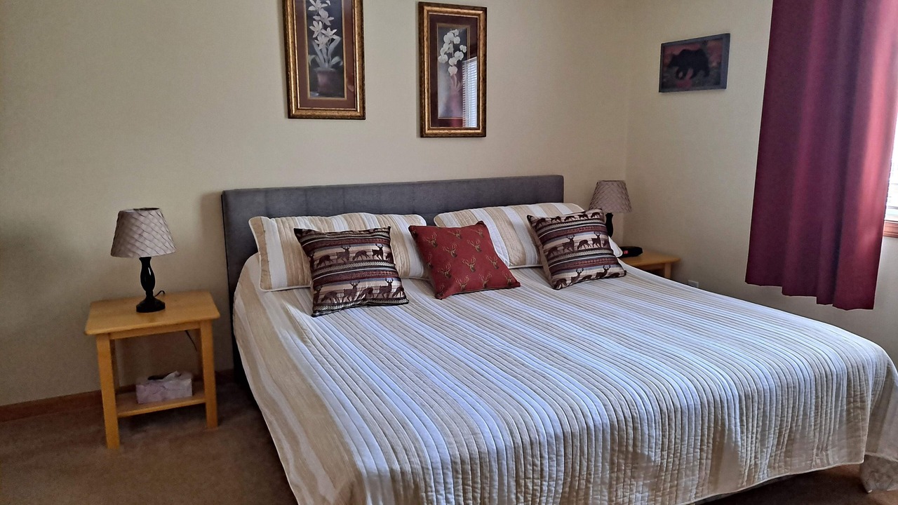 Photo of Bedroom in Center Conway