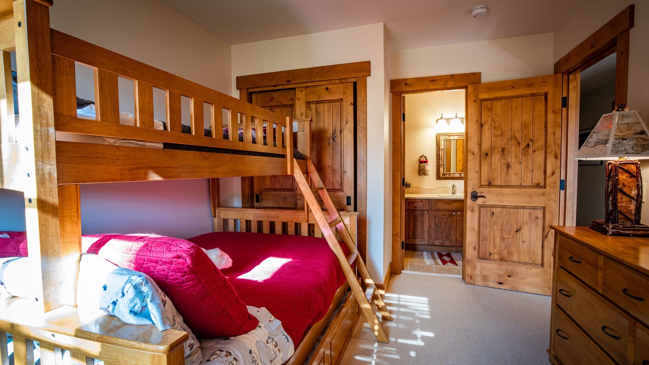 Photo of Bedroom in Spruce Peak