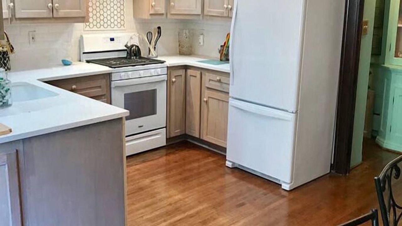 Photo of Kitchen in Front Park