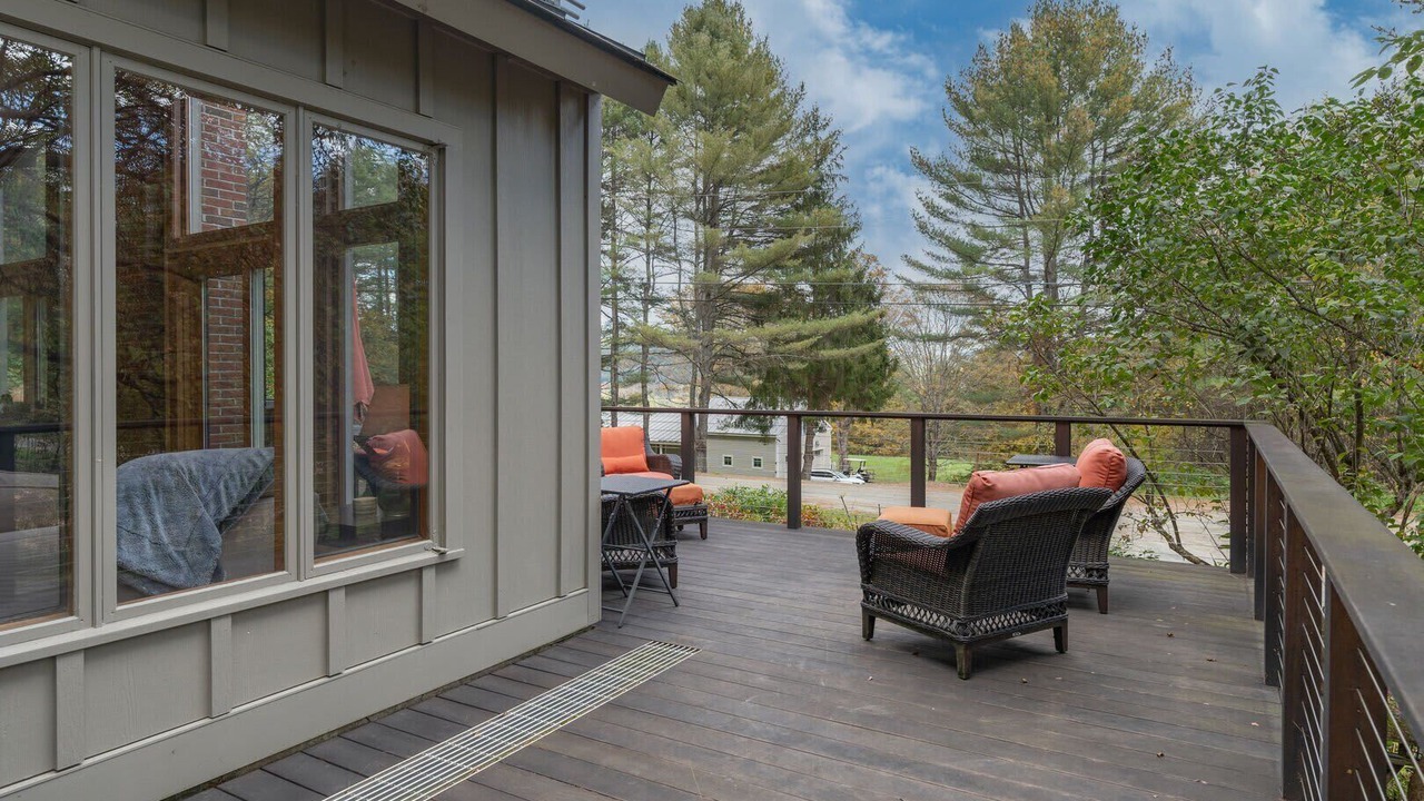 Photo of Patio Balcony in Quechee