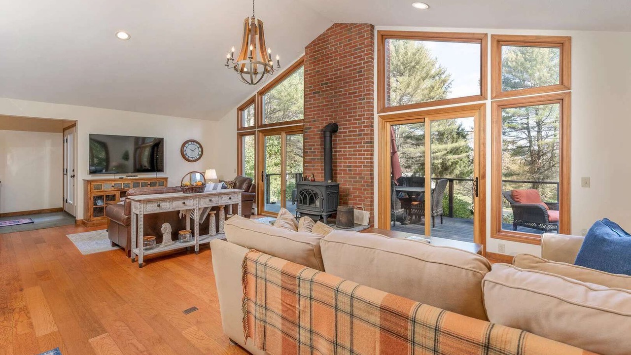 Photo of Livingroom in Quechee