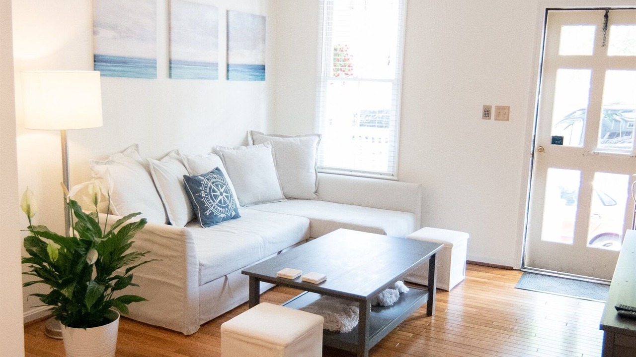 Photo of Bedroom in Historic District