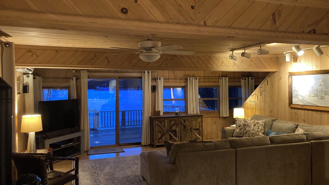 Photo of Livingroom in Crystal Beach