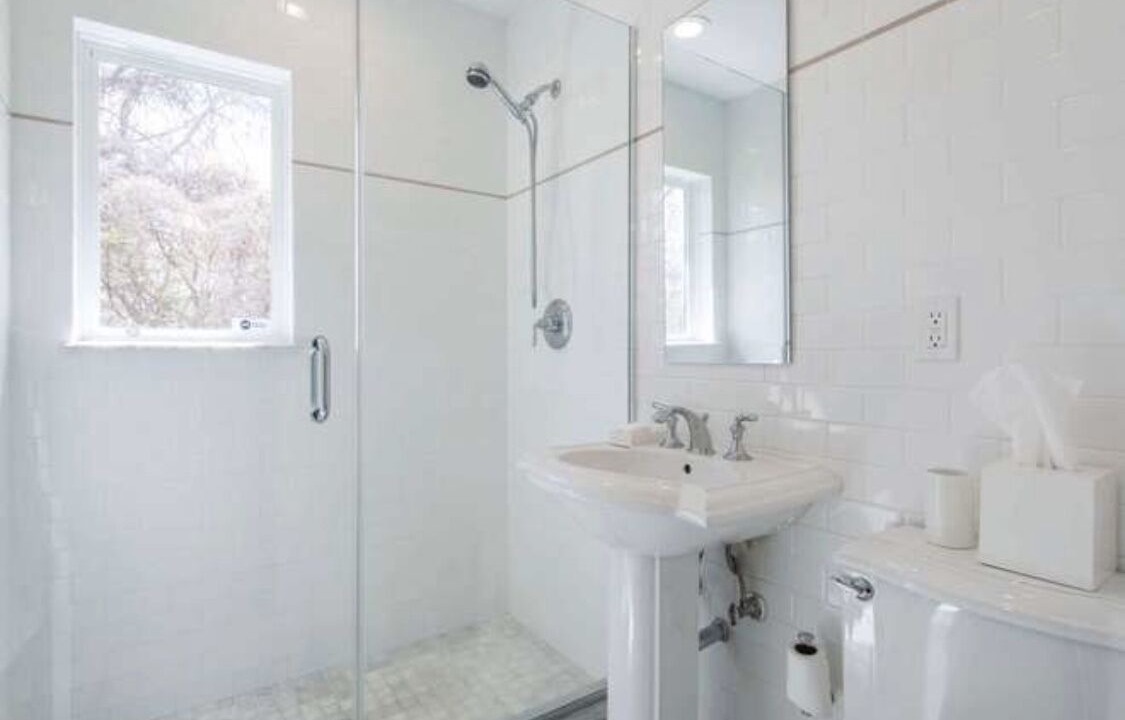 Photo of Bathroom in East Hampton North