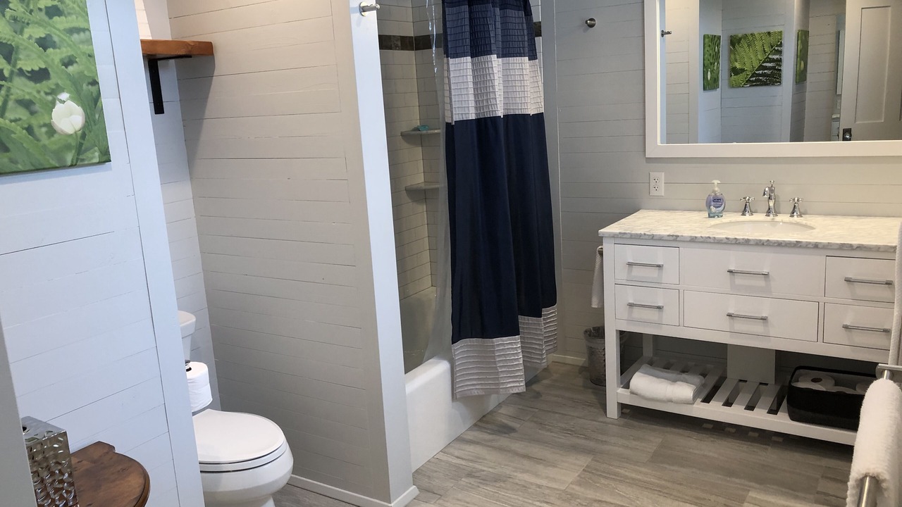 Photo of Bathroom in Cooperstown