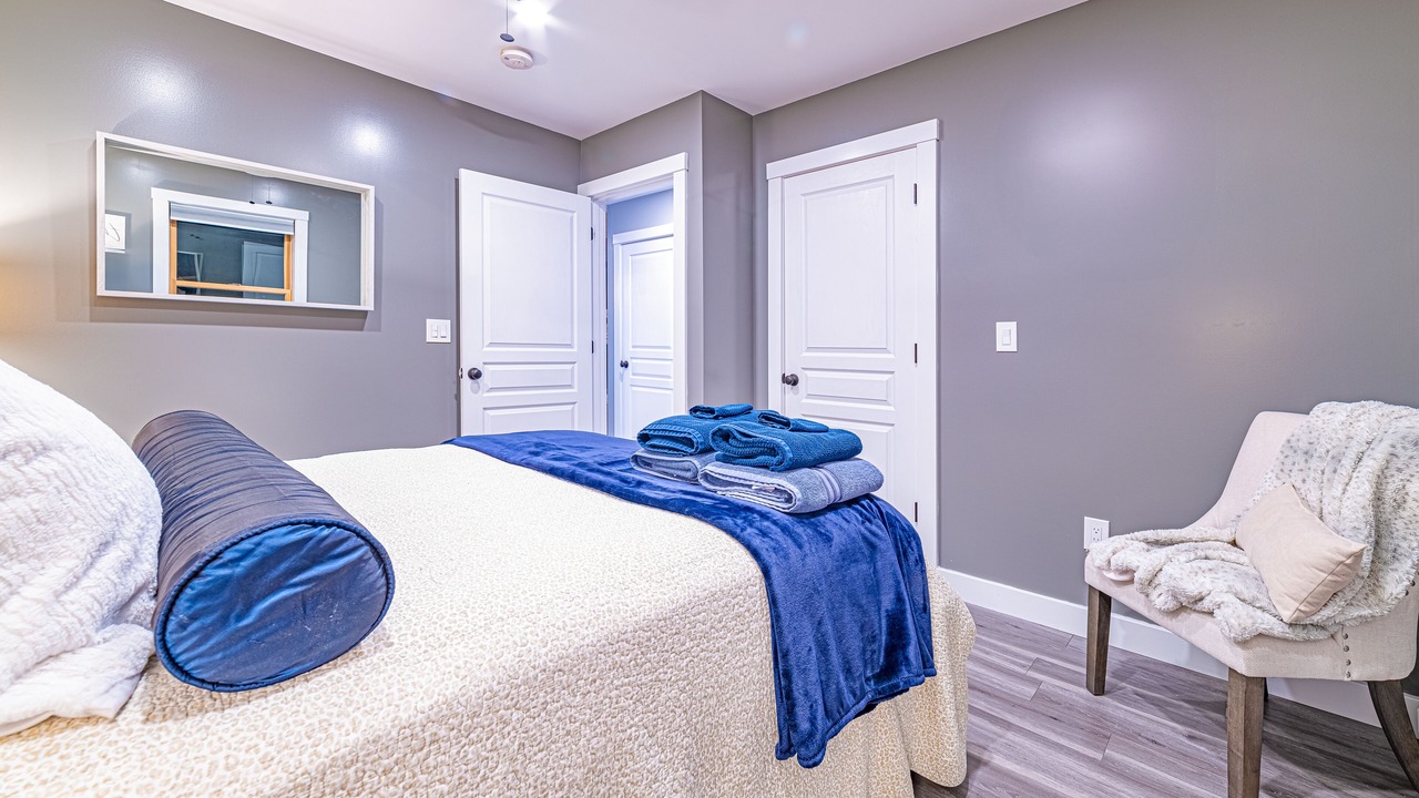 Photo of Bedroom in Bethel