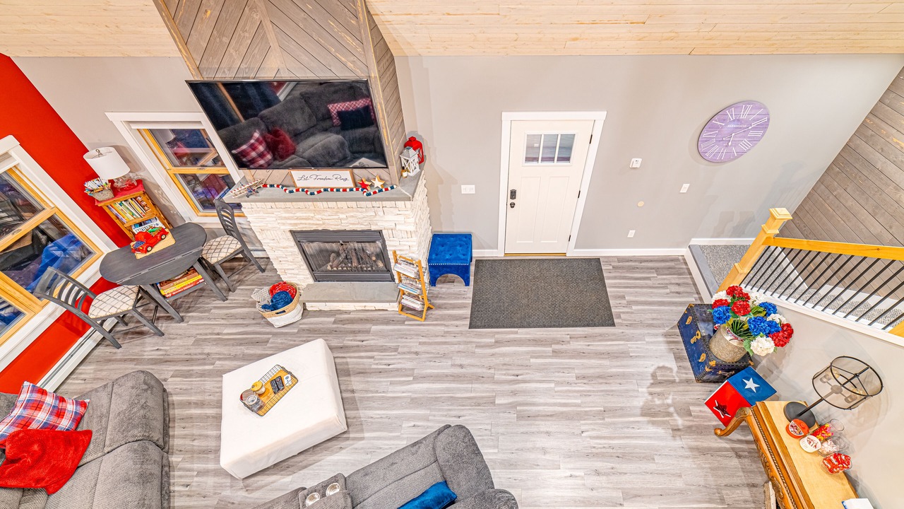 Photo of Livingroom in Bethel