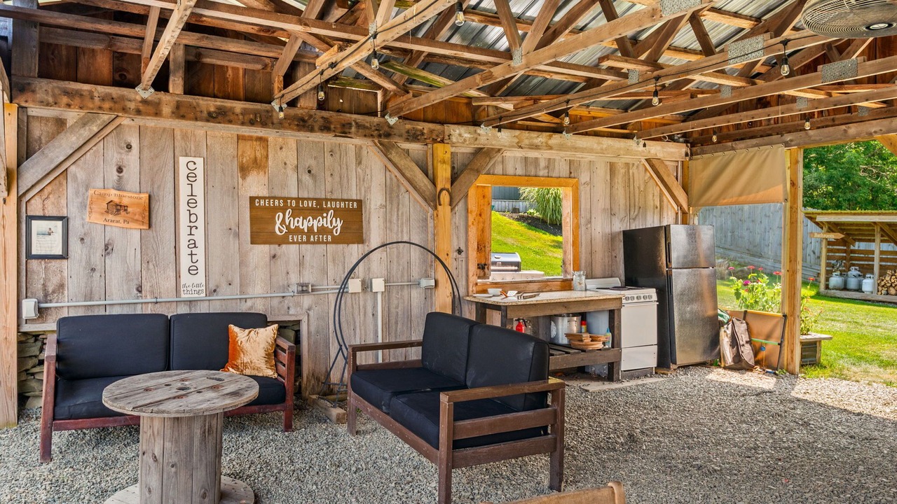 Photo of Outdoor in Thompson