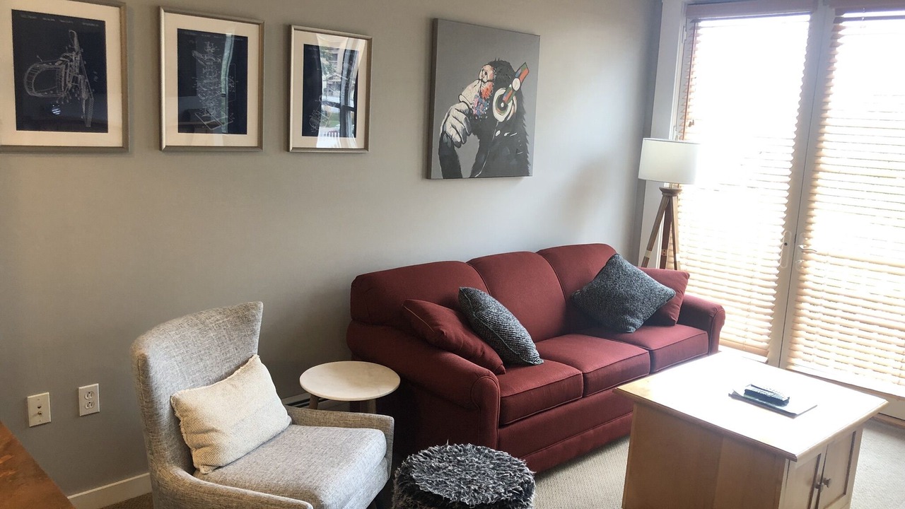 Photo of Livingroom in Stratton Mountain