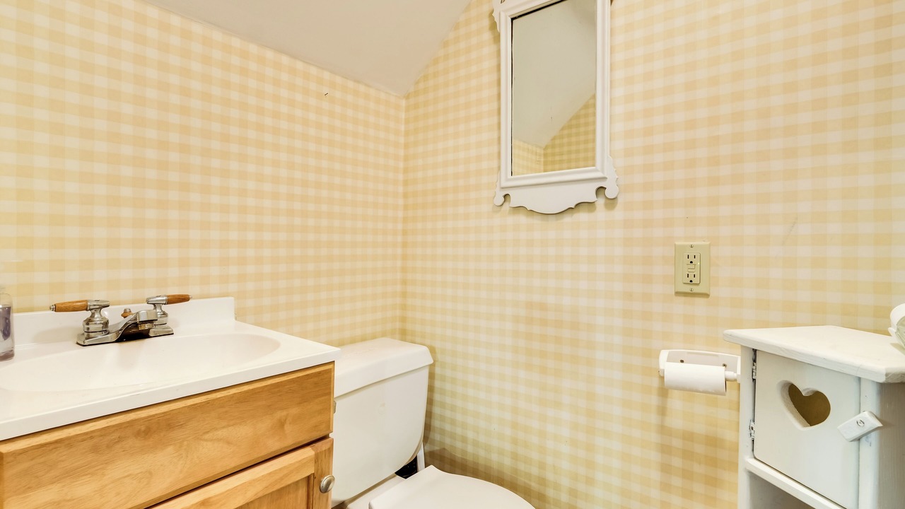 Photo of Bathroom in North River