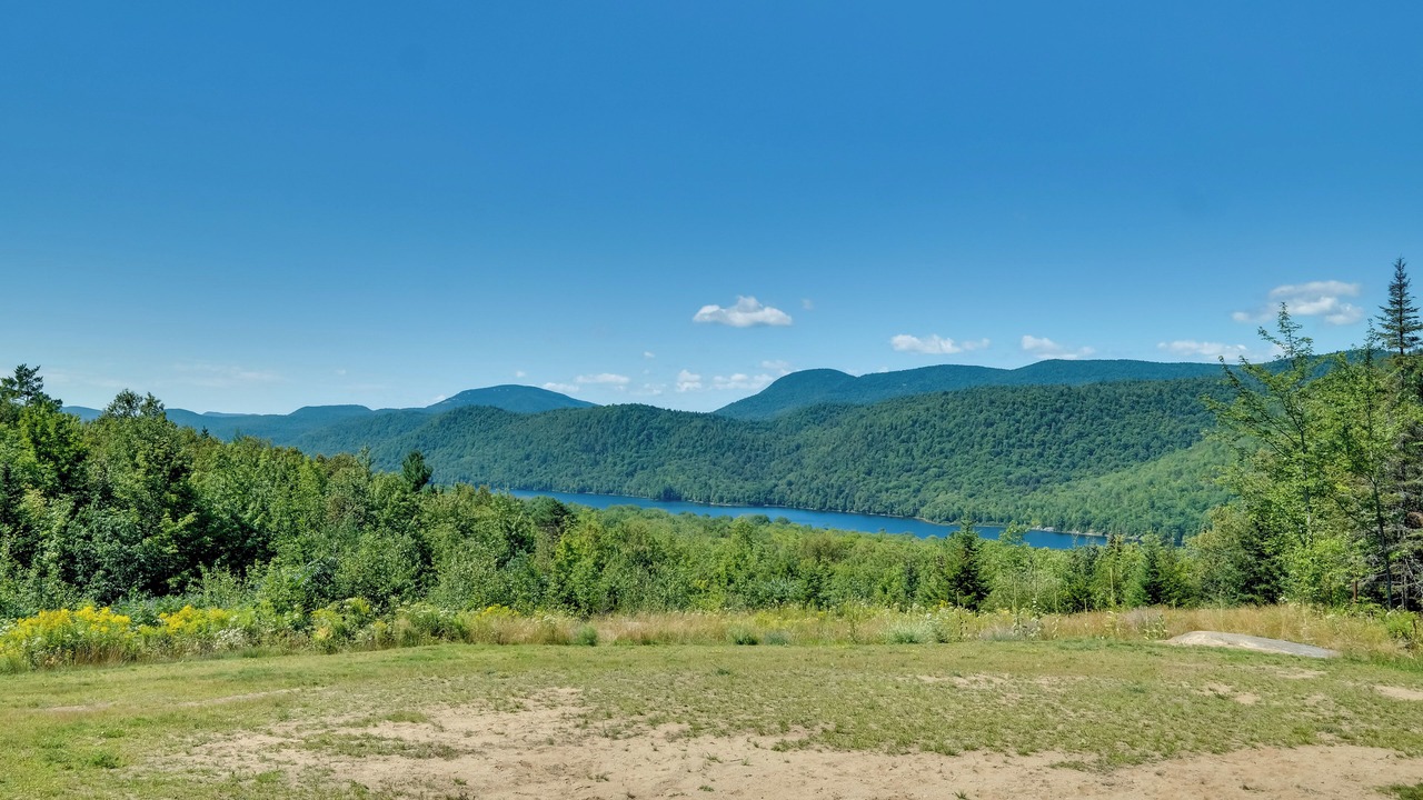 Photo of Others in North River